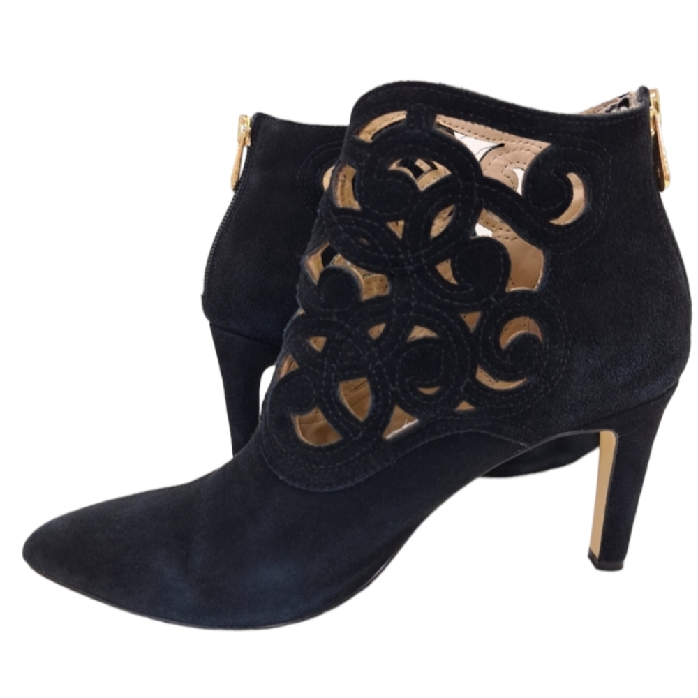 Adrienne Vittadini Nidia Women's Black Suede Leather Laser Cut Ankle Boots 7 - Picture 15 of 16
